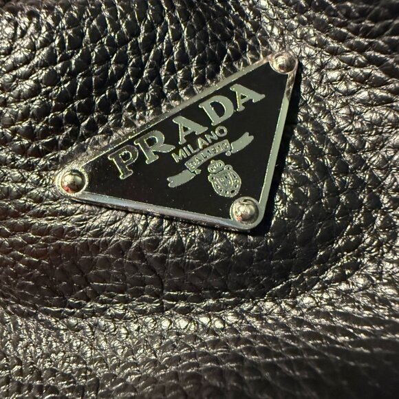 Prada  Vitello Daino Shoulder Bag Black - Picture 13 of 16